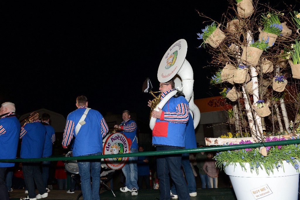 ../Images/Bloemencorso 2015 253.jpg